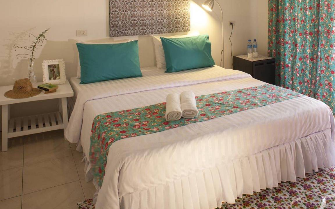 Photo of Bedroom in Khuekkhak