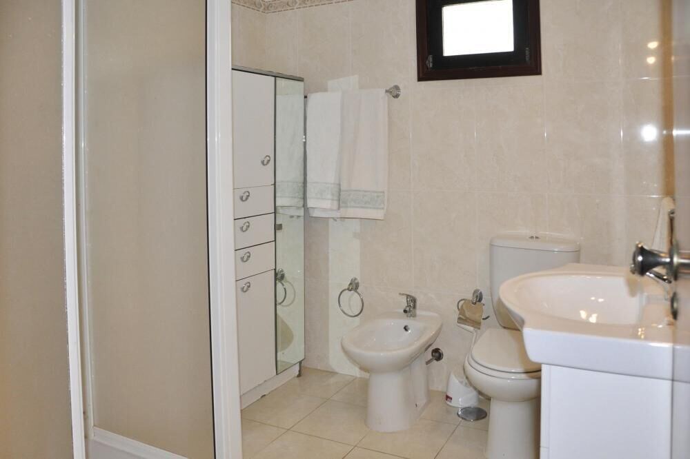 Photo of Bathroom in Quarteira