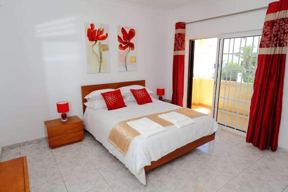 Photo of Bedroom in Mosqueira