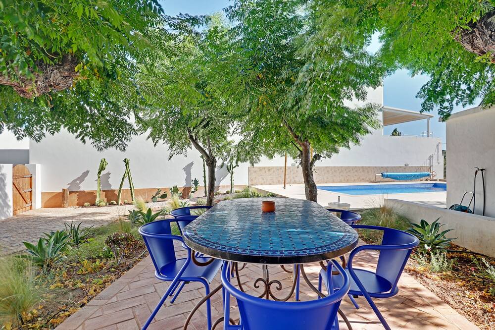 Photo of Patio Balcony in Gorjoes
