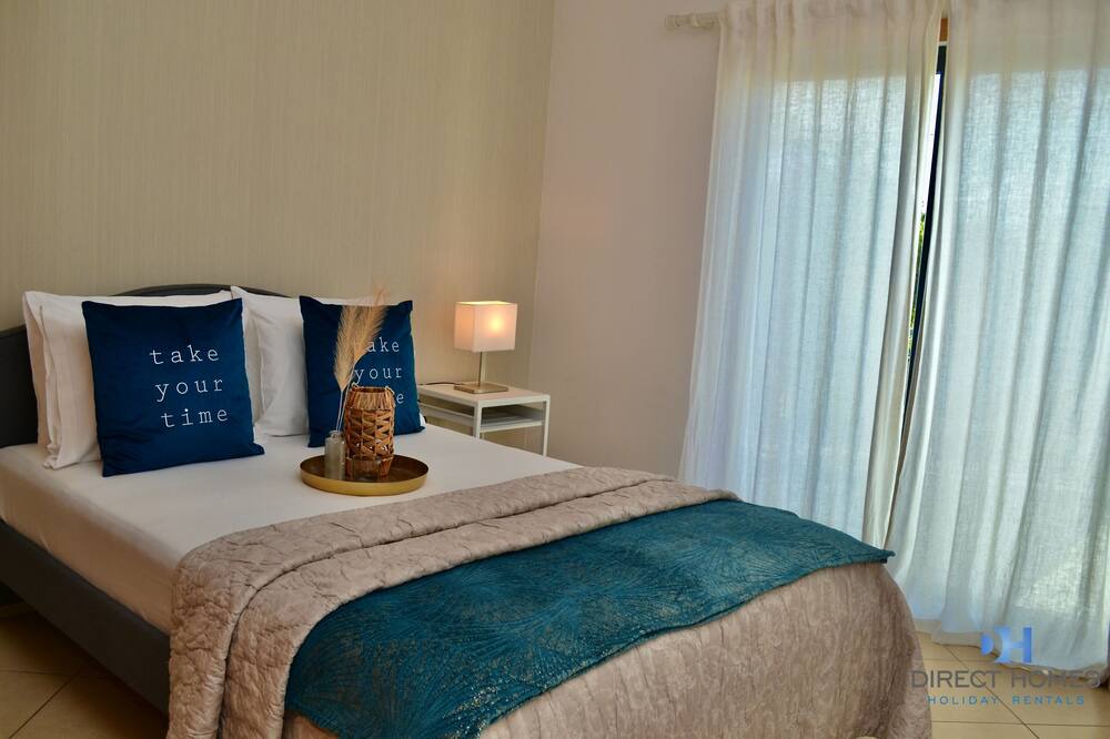 Photo of Bedroom in Mosqueira