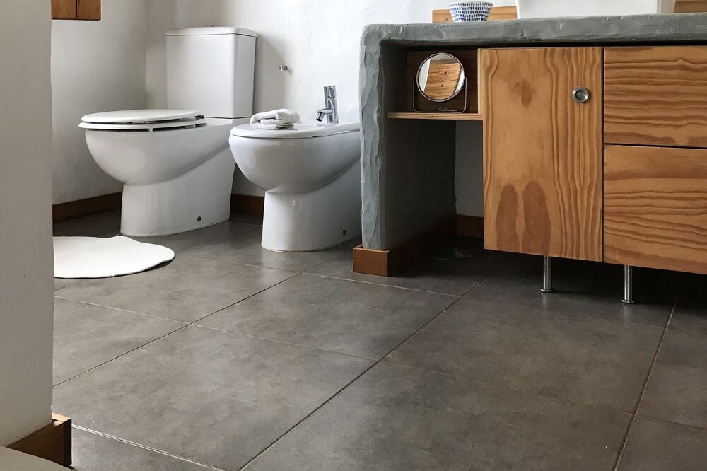 Photo of Bathroom in Santiago do Cacem