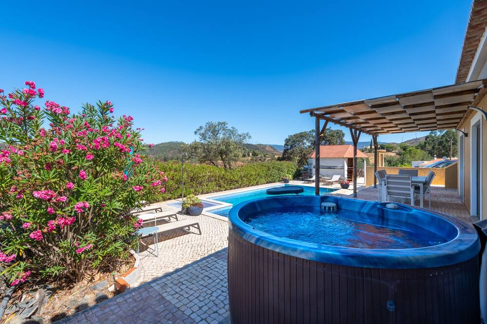 Photo of Outdoor in Barracao
