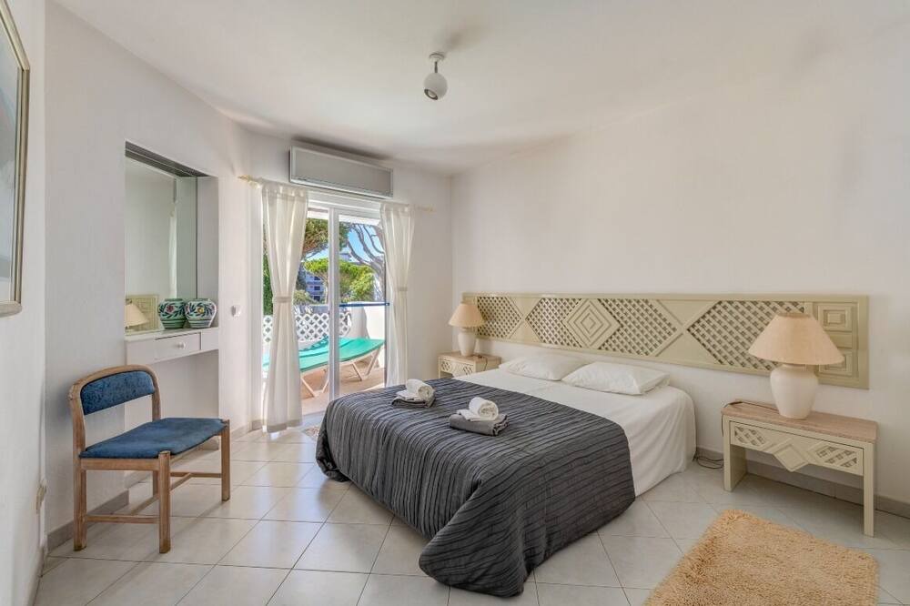 Photo of Bedroom in Branqueira