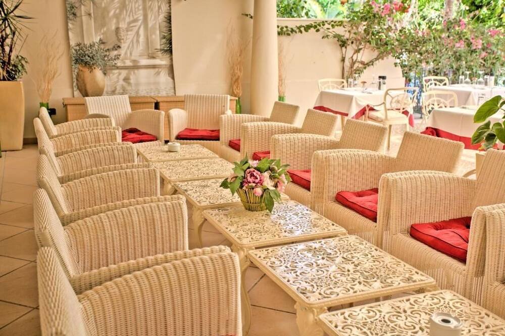 Photo of Patio Balcony in Almancil