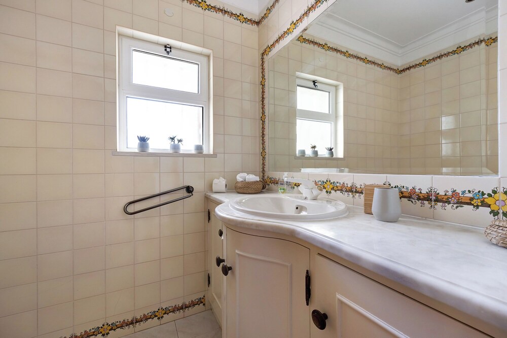 Photo of Bathroom in Caramujeira