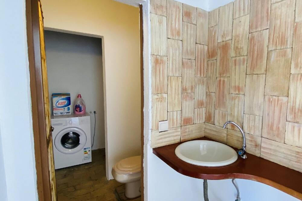 Photo of Bathroom in Quinta das Raposeiras