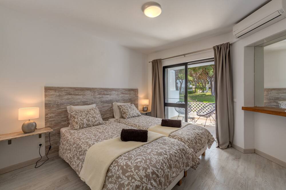 Photo of Bedroom in Albufeira