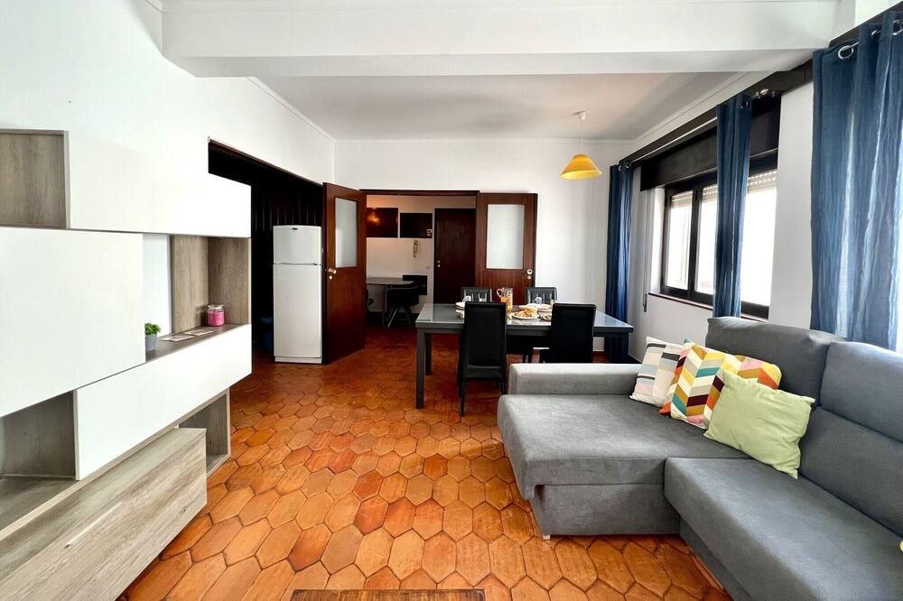 Photo of Livingroom in Peneco Beach