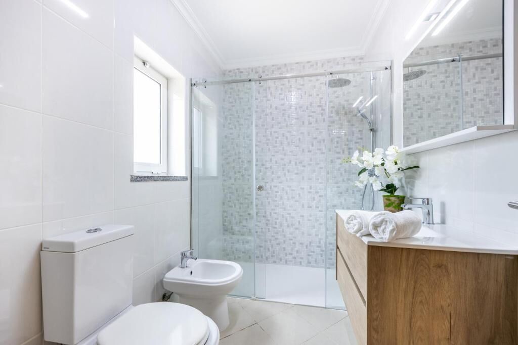 Photo of Bathroom in Atalaia