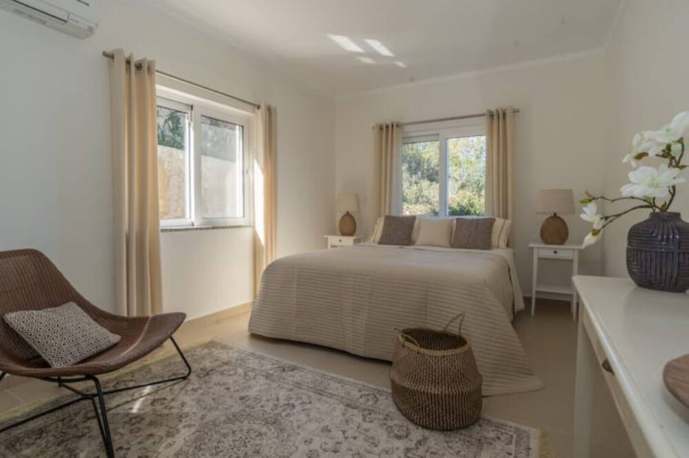 Photo of Bedroom in Sao Bras de Alportel