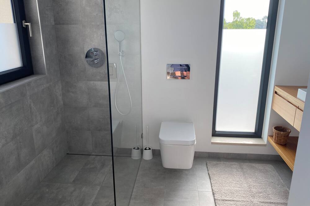 Photo of Bathroom in Estombar
