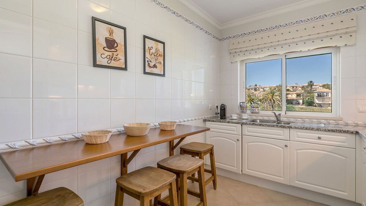Photo of Kitchen in Atalaia