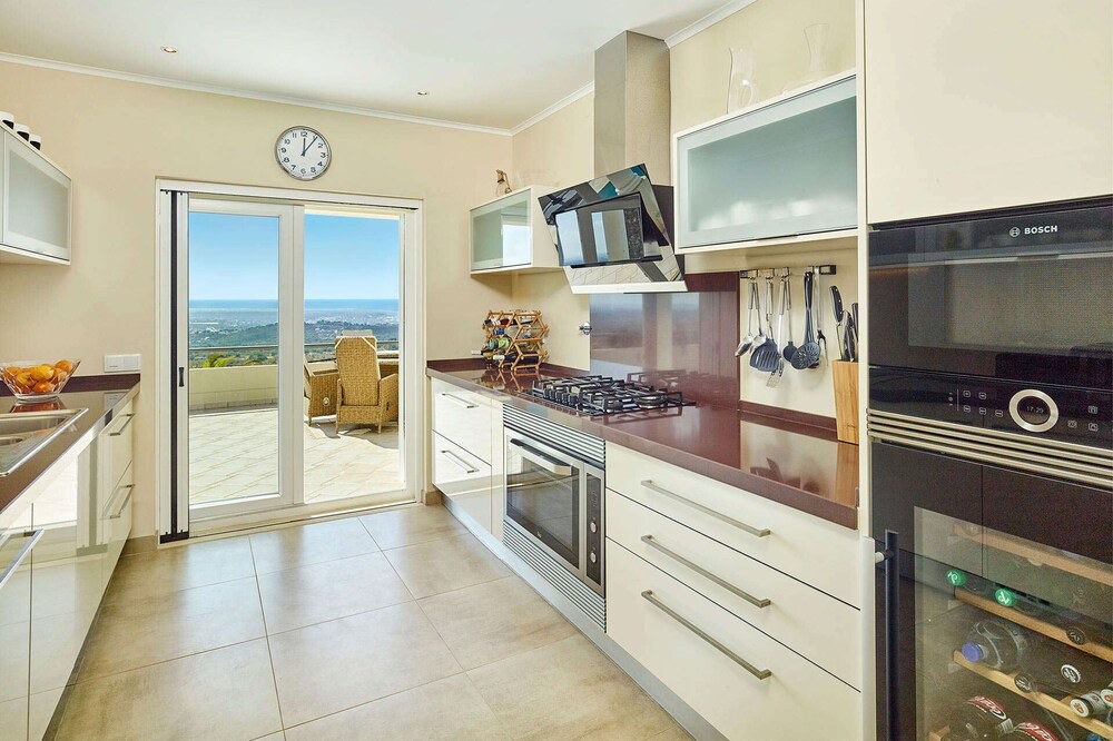Photo of Kitchen in Pe do Cerro