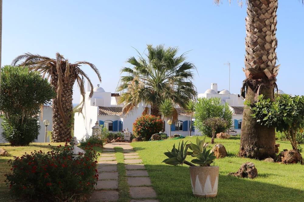 Photo of Outdoor in Alporchinhos