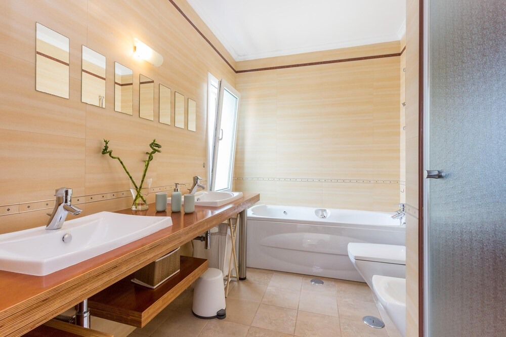 Photo of Bathroom in Burgau