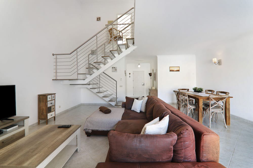 Photo of Livingroom in Gale