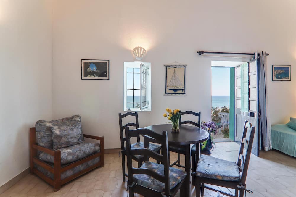 Photo of Livingroom in Calicos