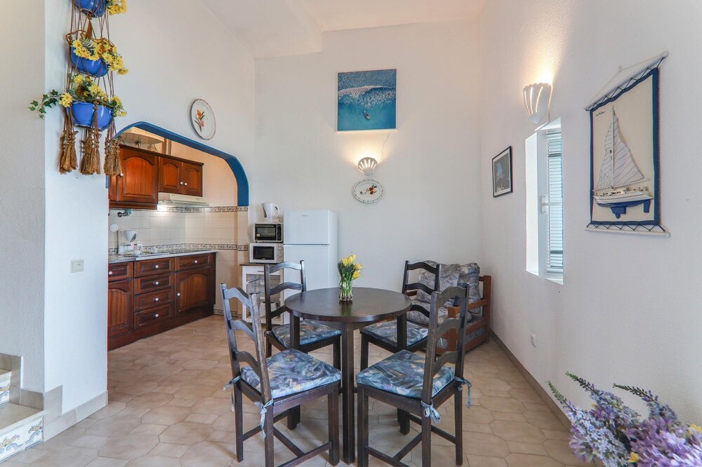 Photo of Kitchen in Calicos