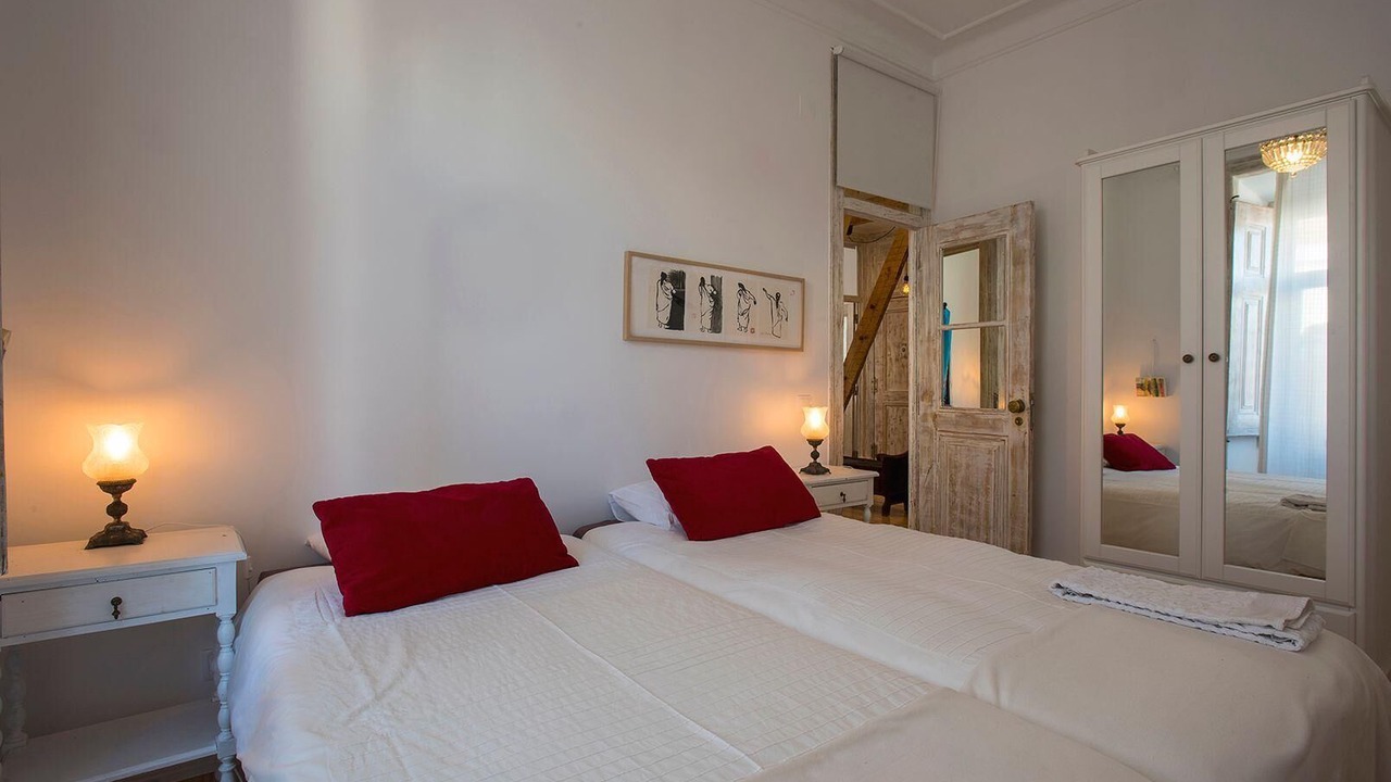 Photo of Bedroom in Lisbon Old Town