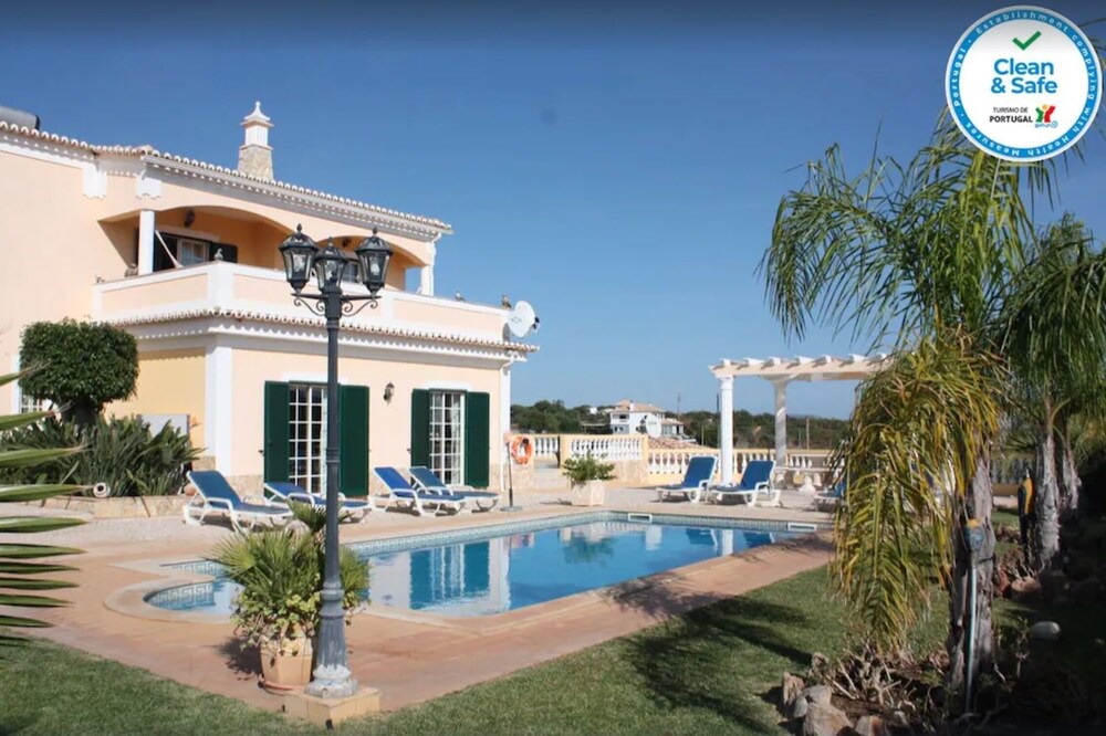 Photo of Outdoor in Mosqueira
