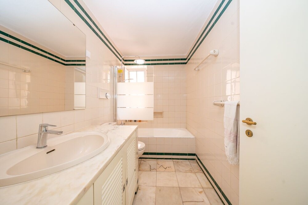 Photo of Bathroom in Portinho da Arrabida