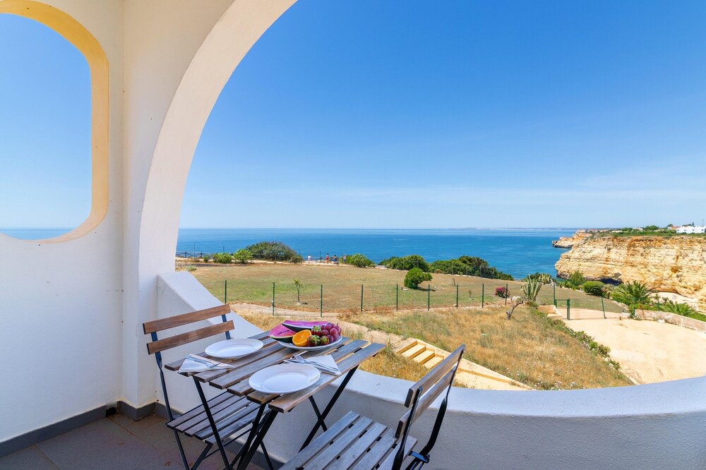 Photo of Livingroom in Vale de Centianes