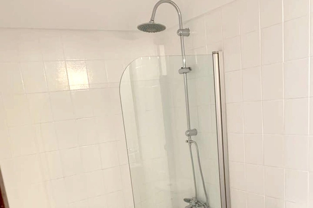 Photo of Bathroom in Vale de Centianes