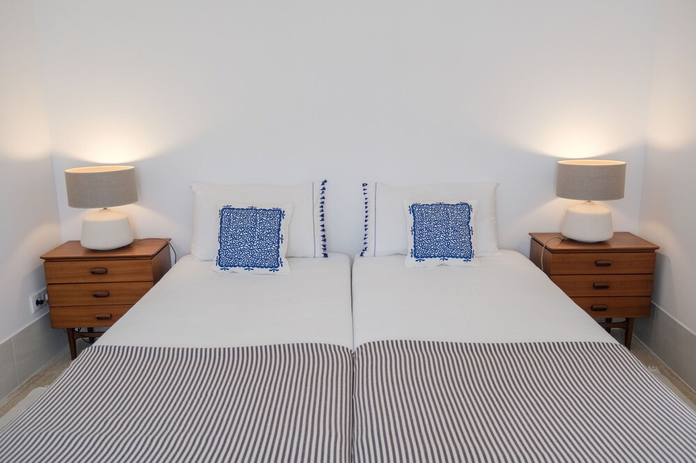 Photo of Bedroom in Azenhas do Mar