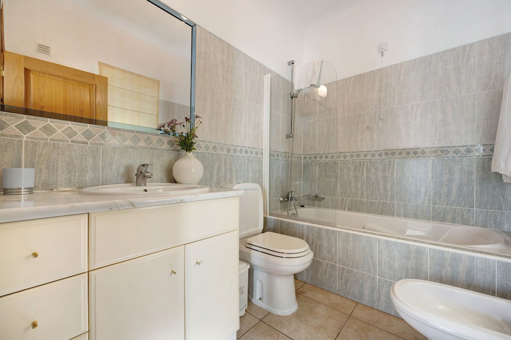 Photo of Bathroom in Estombar