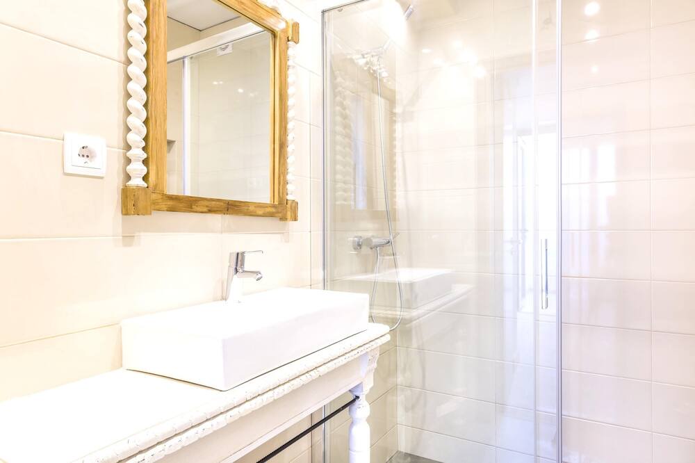 Photo of Bathroom in Olhao