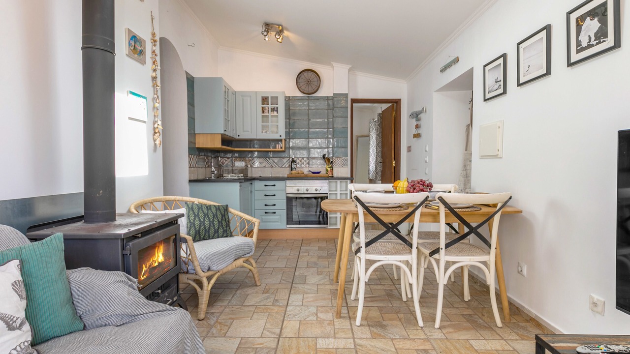 Photo of Livingroom in Aljezur