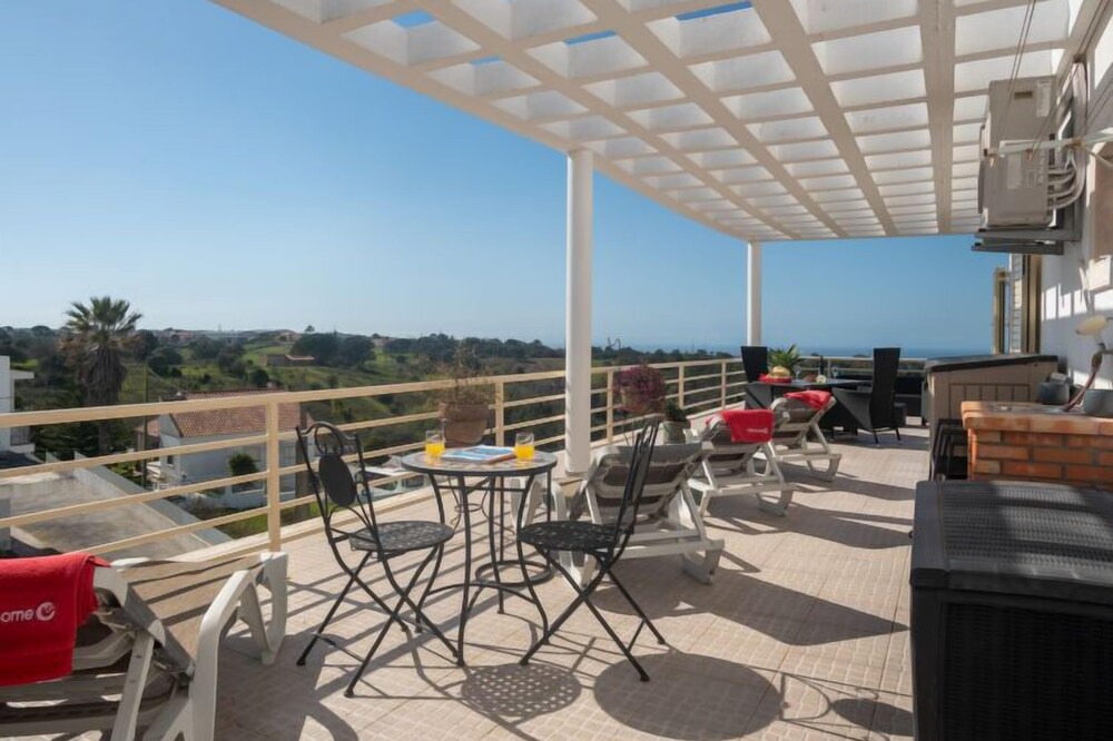 Photo of Patio Balcony in Almoinha