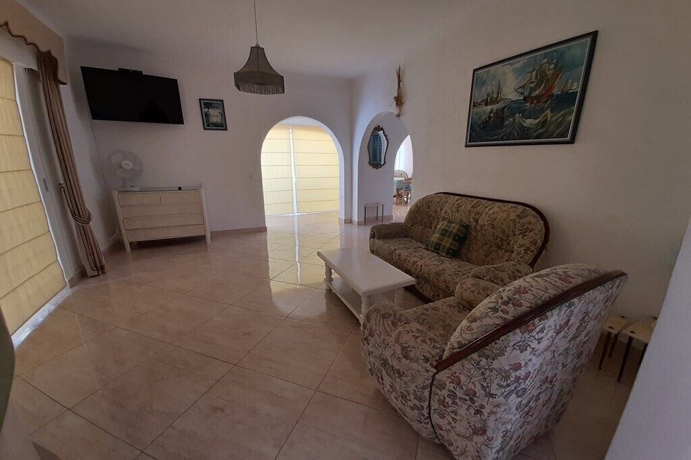 Photo of Livingroom in Santo Estevao