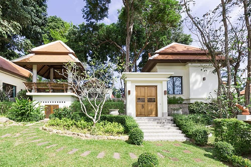 Photo of Outdoor in Nai Harn