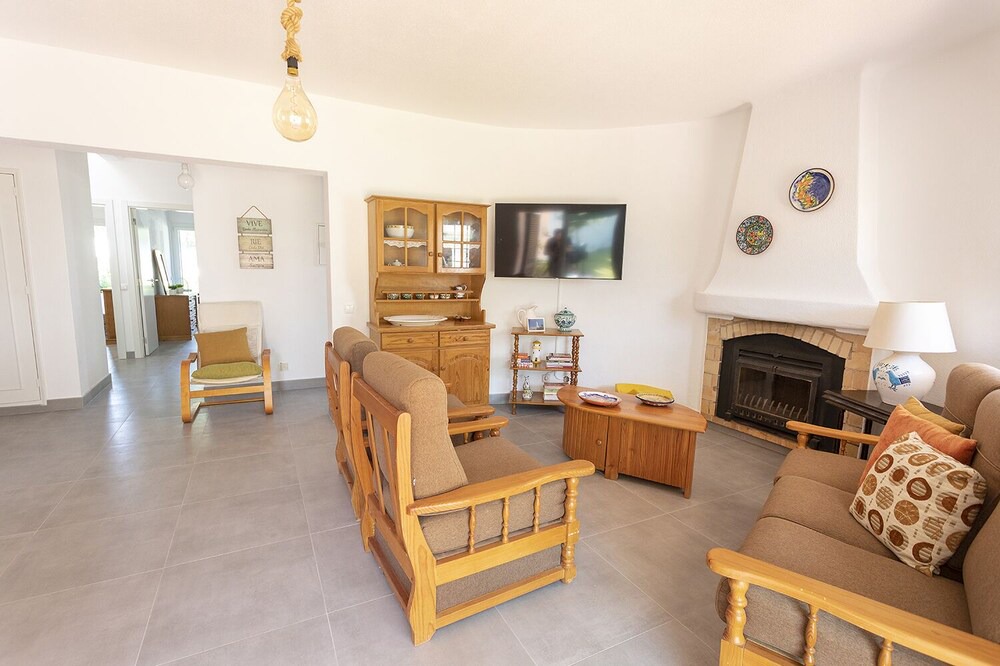 Photo of Livingroom in Alporchinhos