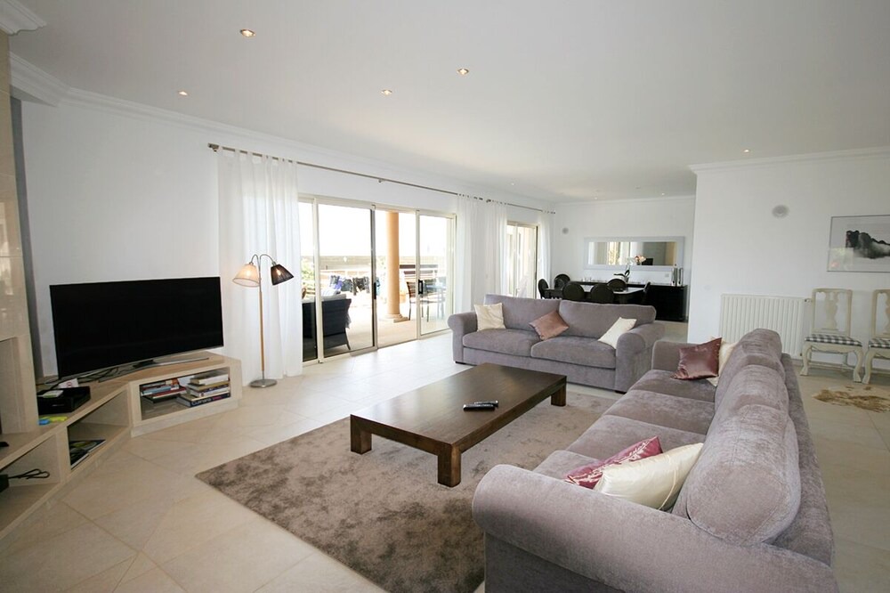 Photo of Livingroom in Porto de Mos