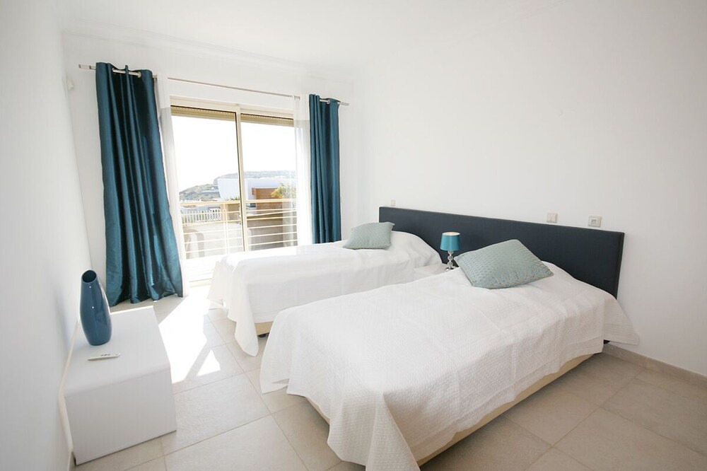 Photo of Bedroom in Porto de Mos