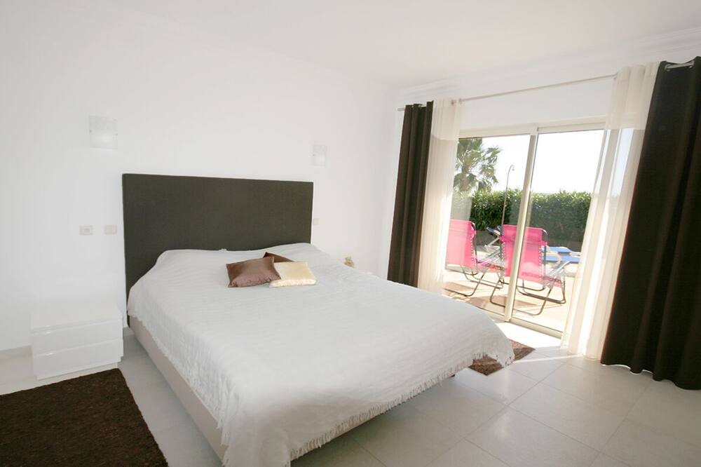 Photo of Bedroom in Porto de Mos