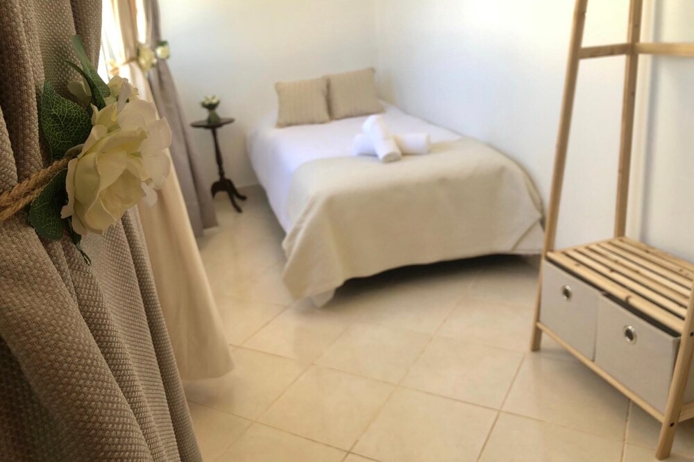Photo of Bedroom in Pera