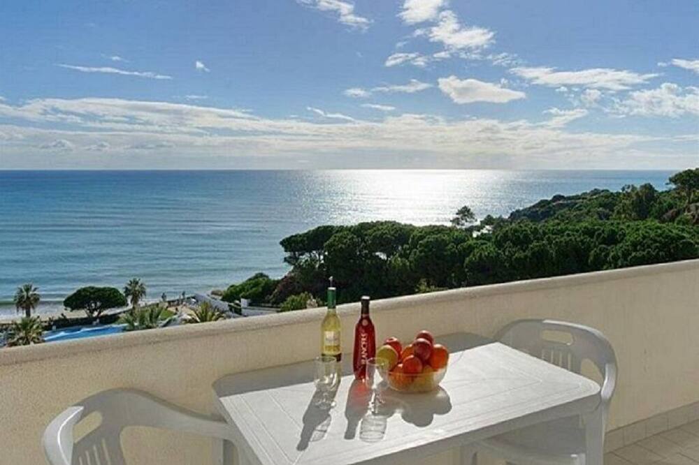 Photo of Patio Balcony in Oura