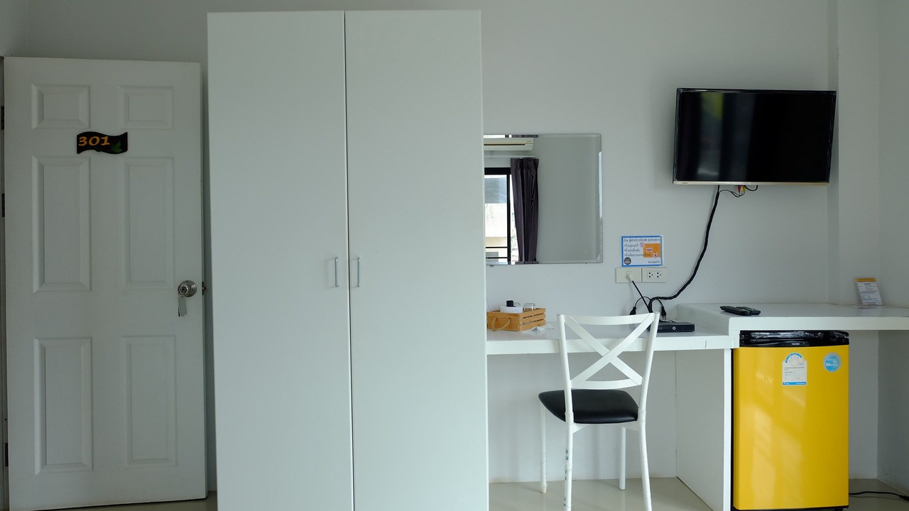 Photo of Bedroom in Makham Tia