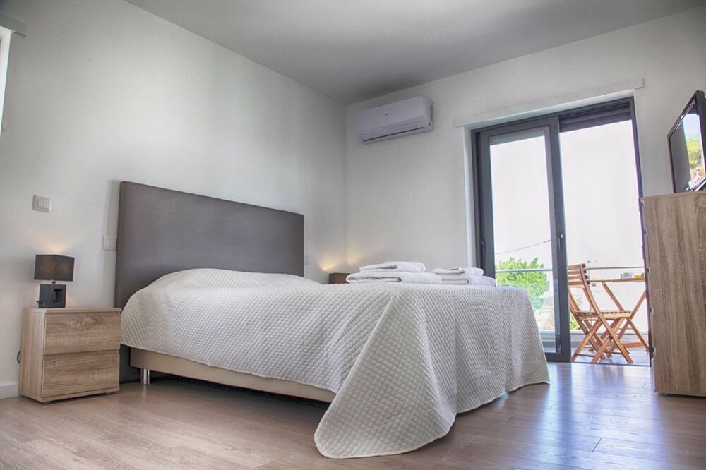 Photo of Bedroom in Alcalar
