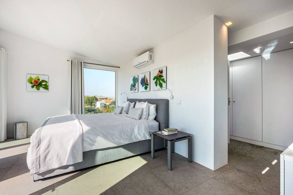 Photo of Bedroom in Silves