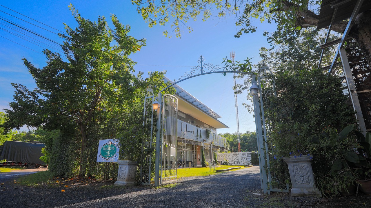 Photo of Outdoor in Wichit