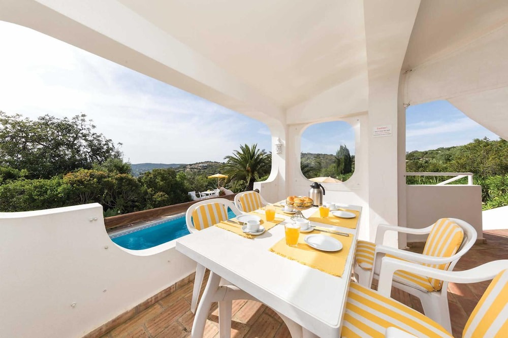 Photo of Patio Balcony in Gorjoes