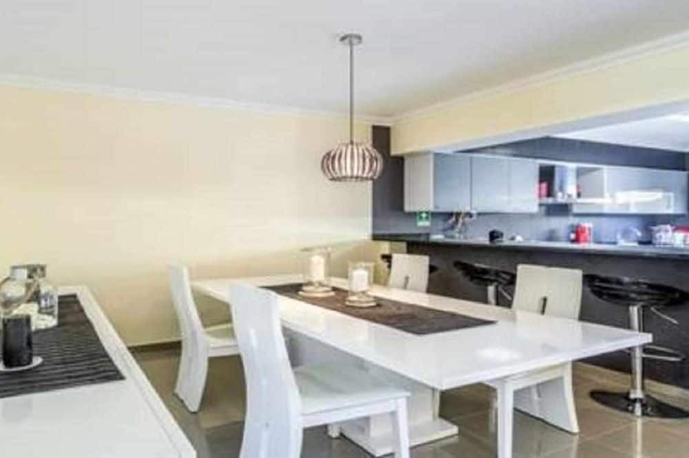 Photo of Kitchen in Guia