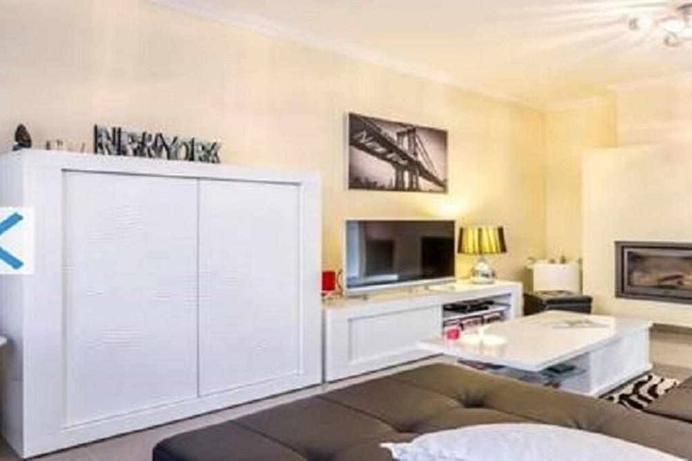 Photo of Bedroom in Guia
