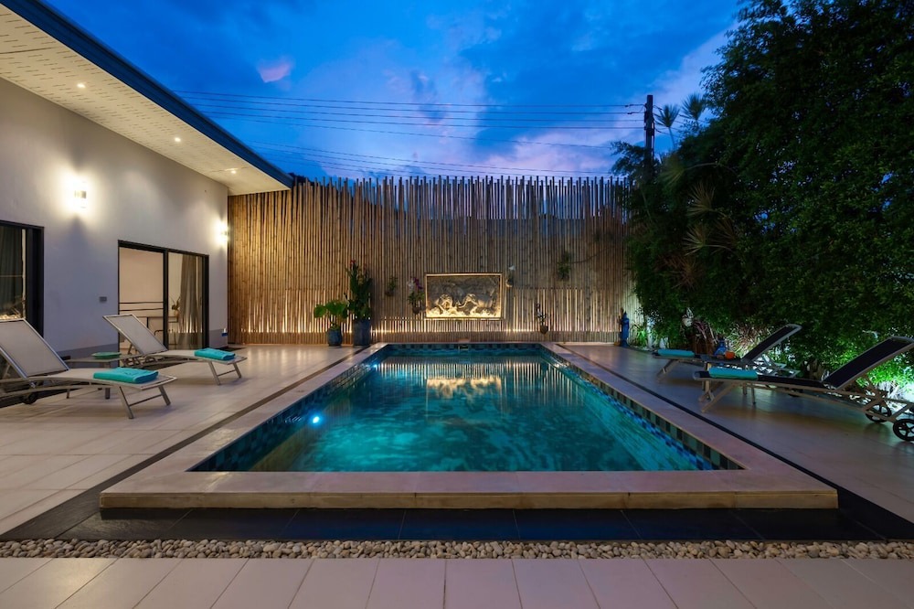 Photo of Outdoor in Moo 5