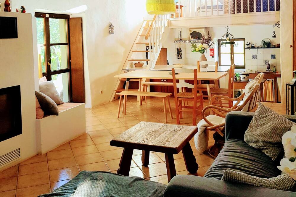 Photo of Livingroom in Gorjoes